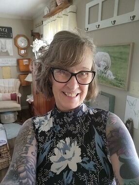 Meet your Posher, Candice